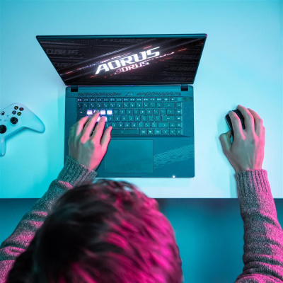 Ноутбук Gigabyte AORUS 16X 9KG (i7-13650HX 3,6GHz,16Gb,SSD 1Tb,RTX4060 8Gb) 16" QHD+ (2560x1600)